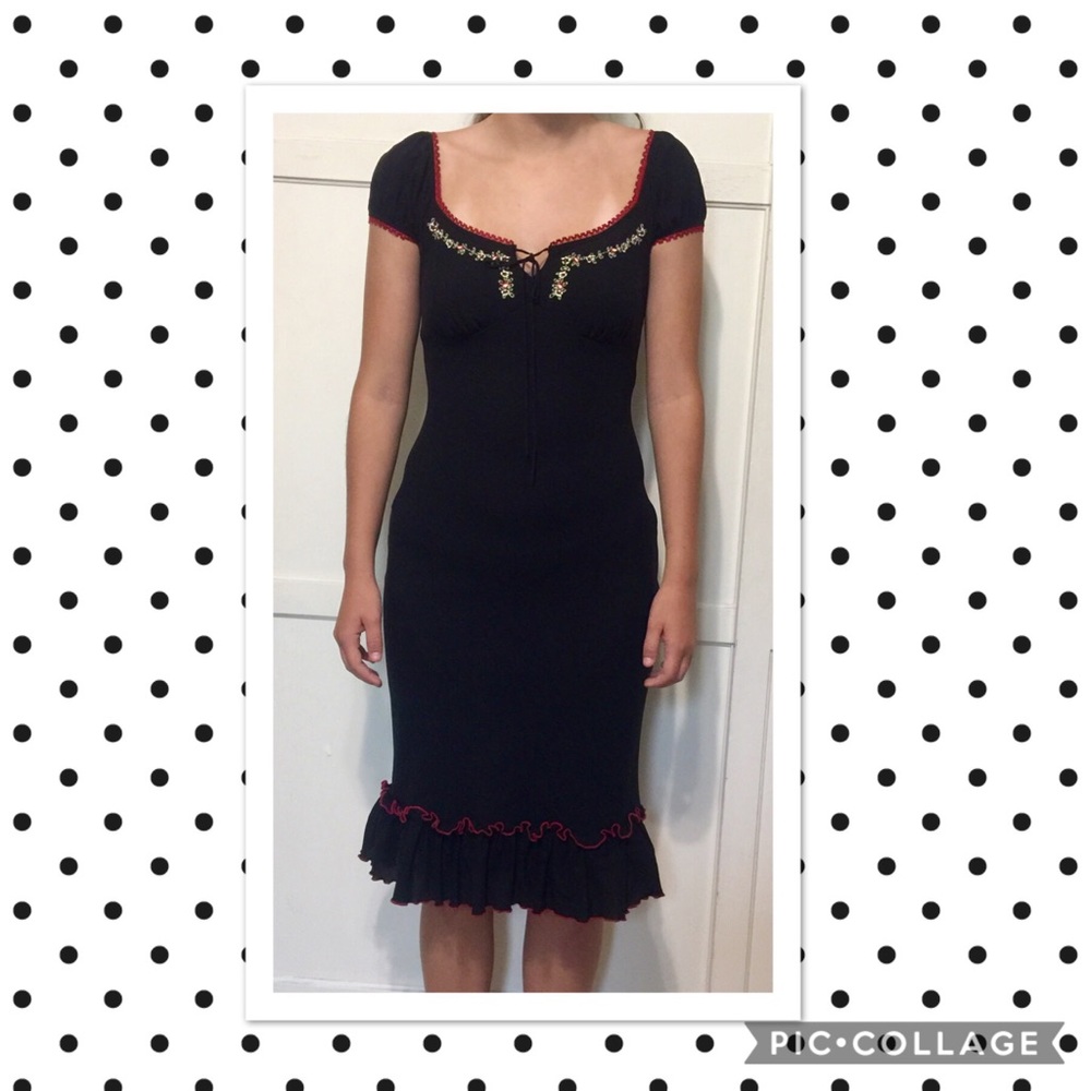 Vintage Zinc dress, black w/embroidery size small